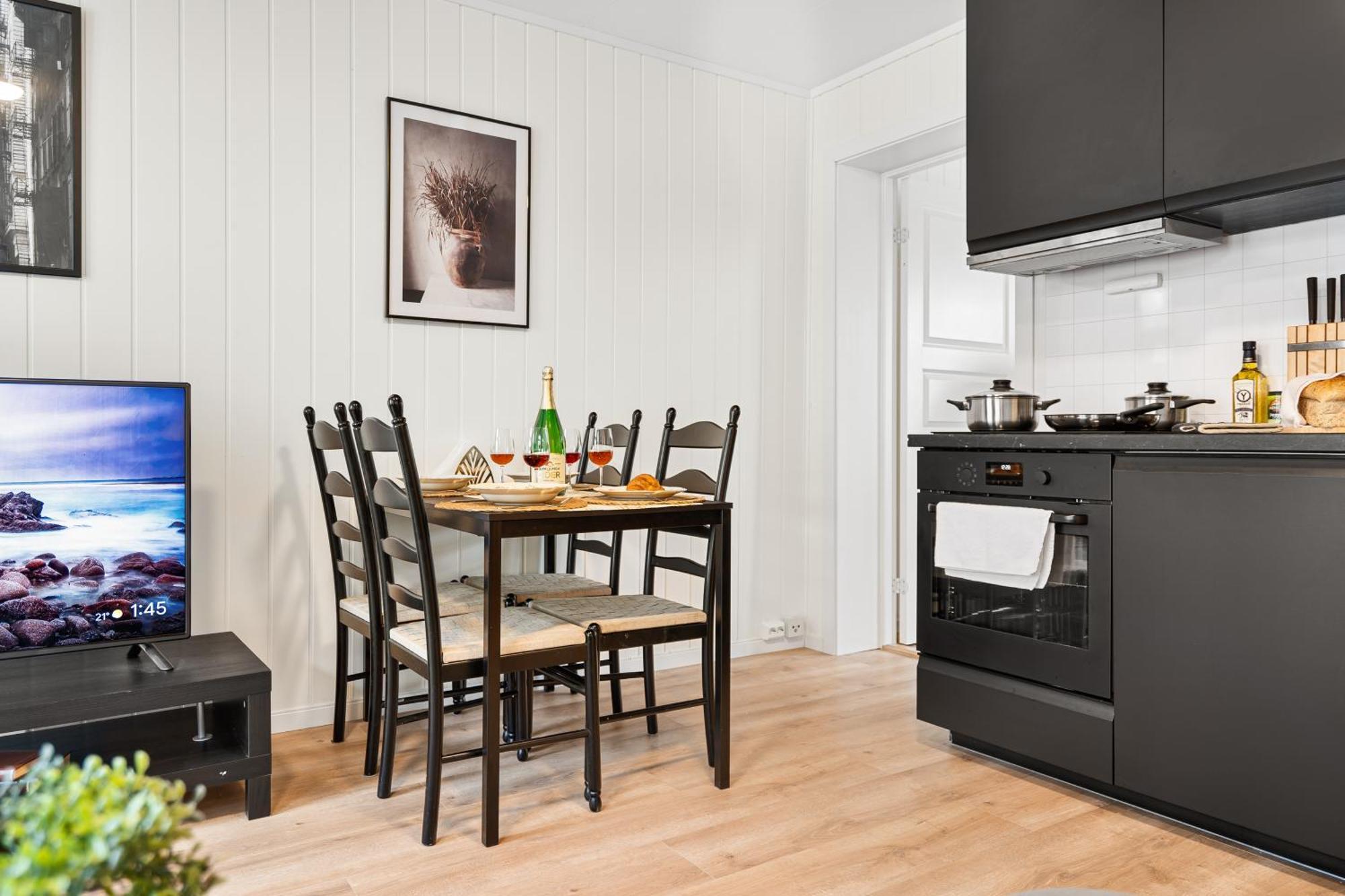 טרונדהיים 5 Mins To City Center In Bright & Cozy Stay מראה חיצוני תמונה